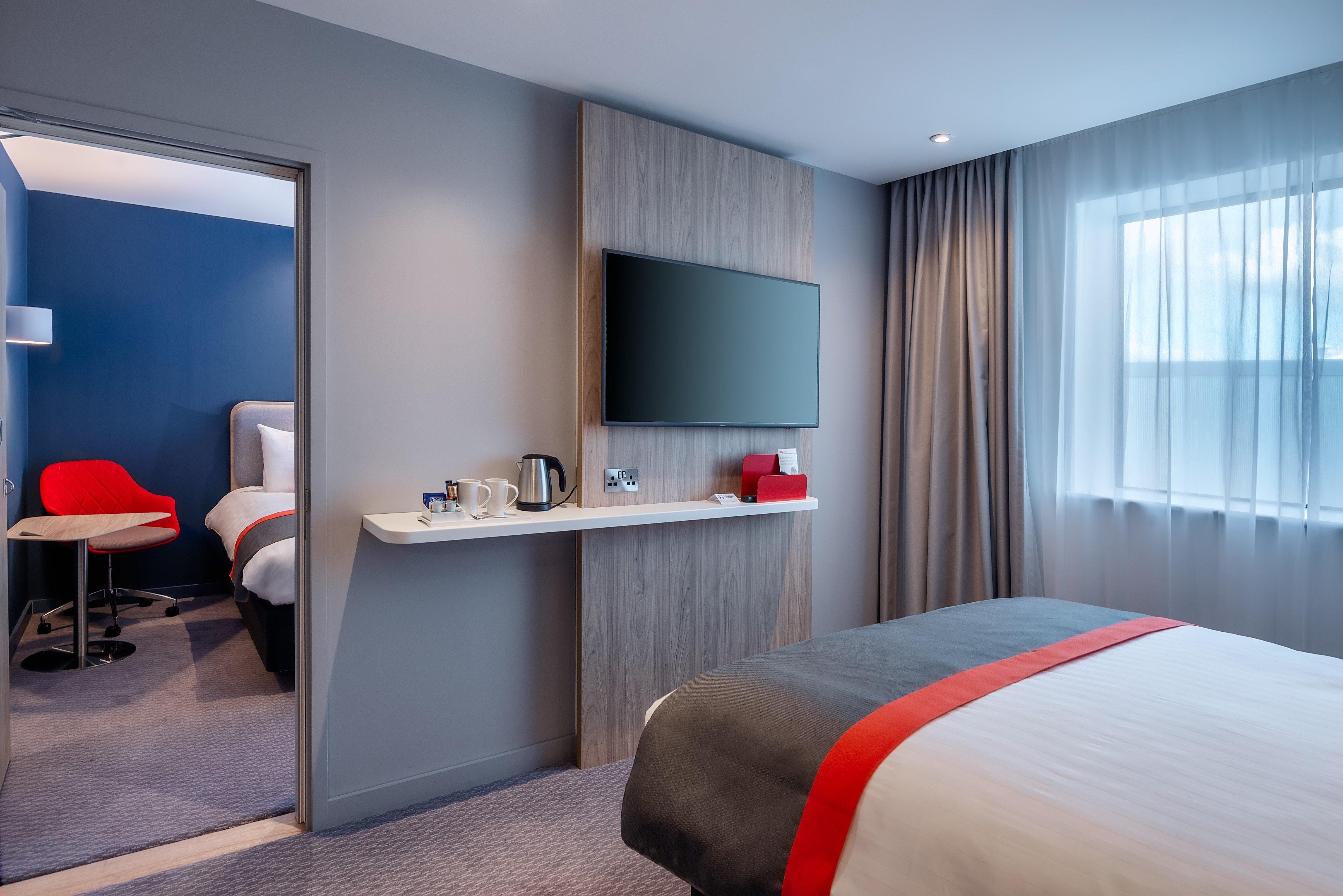 Holiday Inn Express - London Heathrow T4 By Ihg Hillingdon Esterno foto A room at the Holiday Inn Express in Dublin